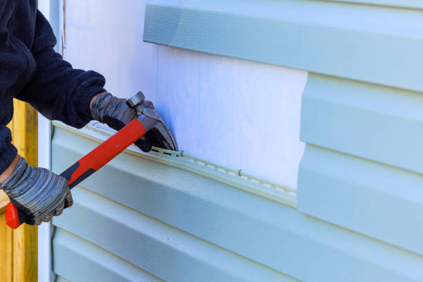 Trusted Emergency Siding Repair service in Bedford, IN - Creative Siding